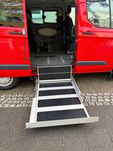 Ford Tourneo Custom mit Kasettenlift - Ford Tourneo Custom mit Diesel-Antrieb