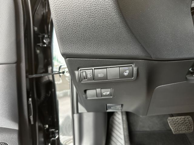 Toyota Corolla Cross DER NEUE – Hybrid FWD Teamplayer