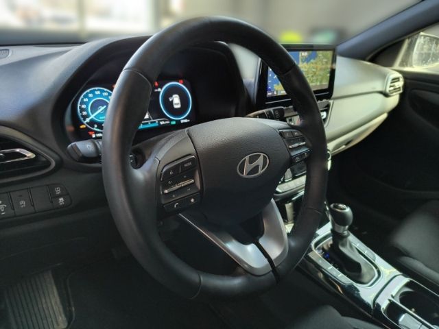 Fahrzeugabbildung Hyundai i30 FL Kombi MY25 1.5 T-GDI 140 PS DCT Advantage