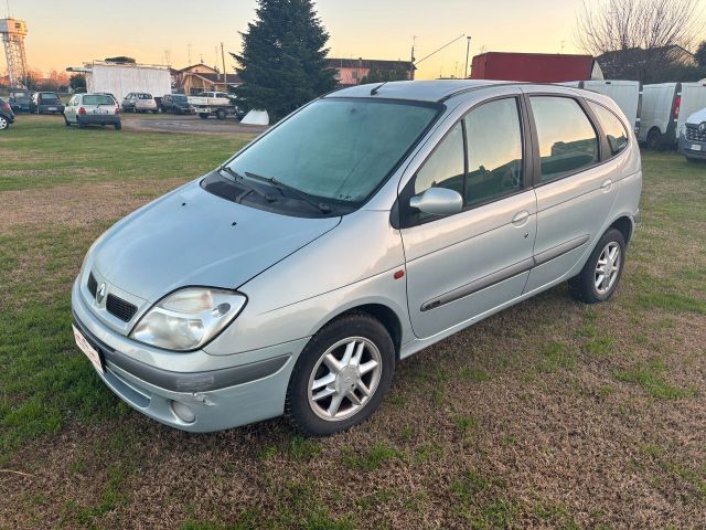 Renault Megane Mégane 1.6 16V 5 porte Confort Ex