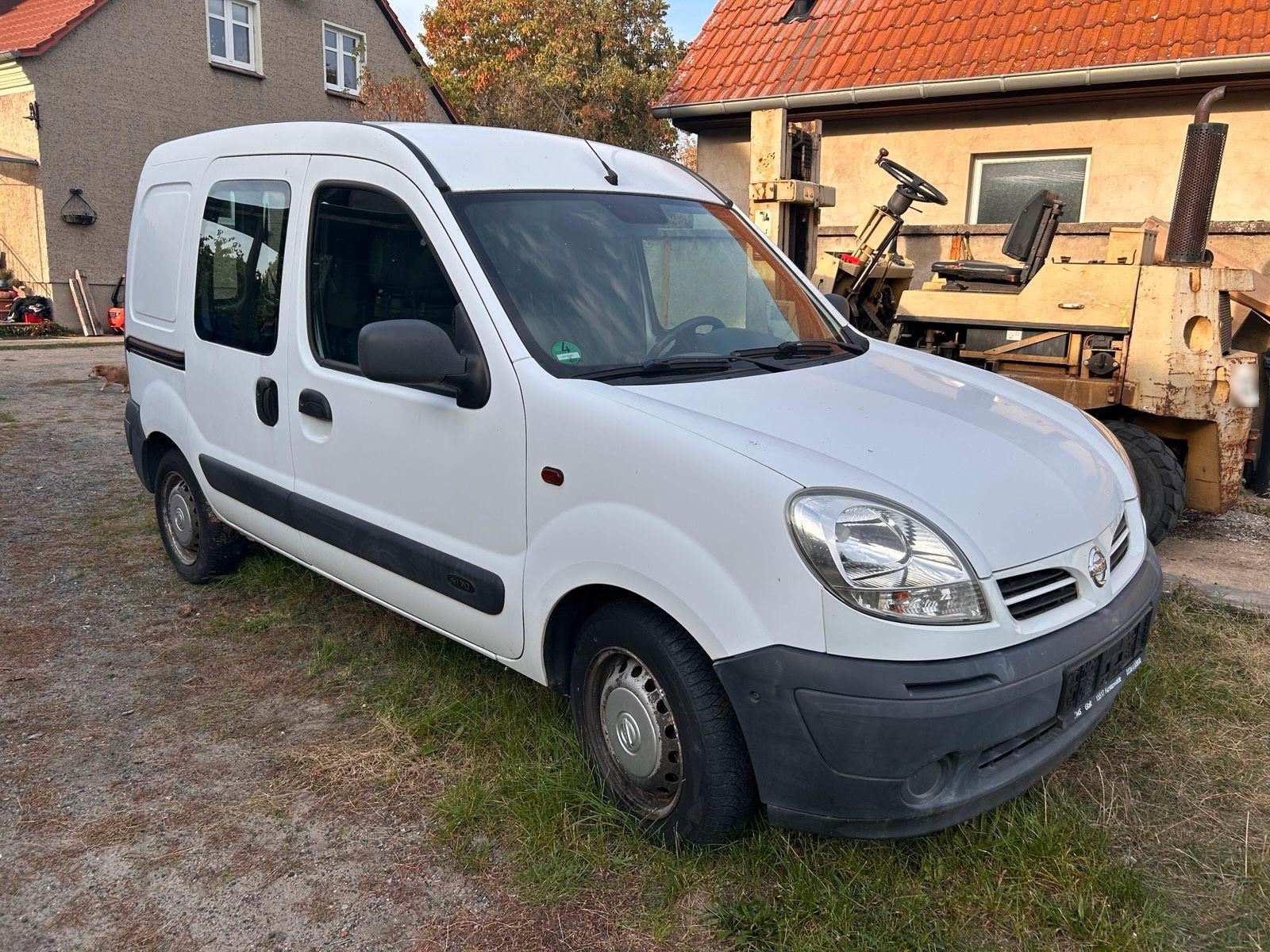 Nissan Kubistar