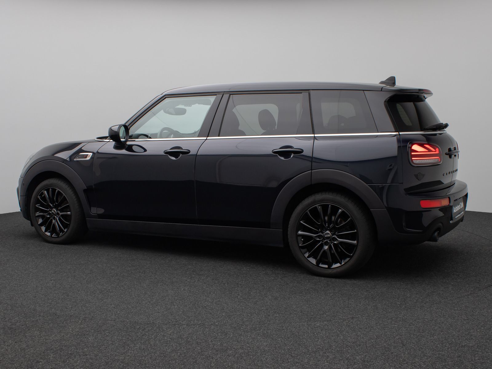 Fahrzeugabbildung MINI Cooper S Clubman H/K Panoram DAB HUD Kamera Voll