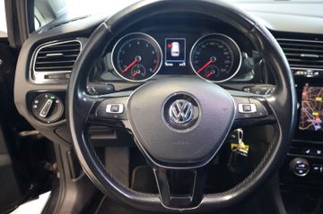 Volkswagen Golf VII Variant Highline LED Navi PanoSchiebe.