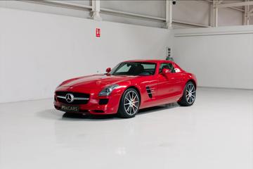 صورة 3 لـ 2010 Mercedes-BENZ SLS AMG