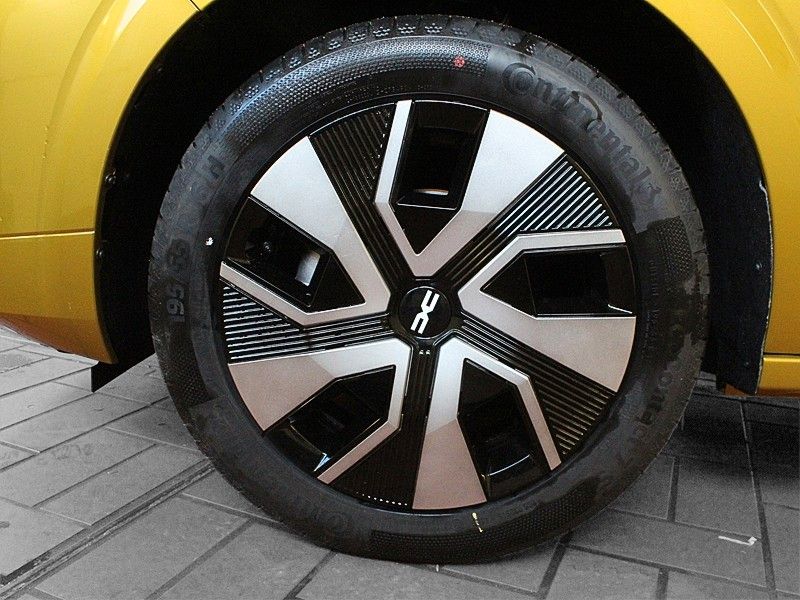 Fahrzeugabbildung Dacia Sandero TCe 100 Expression*Winterpaket* *MJ 2026