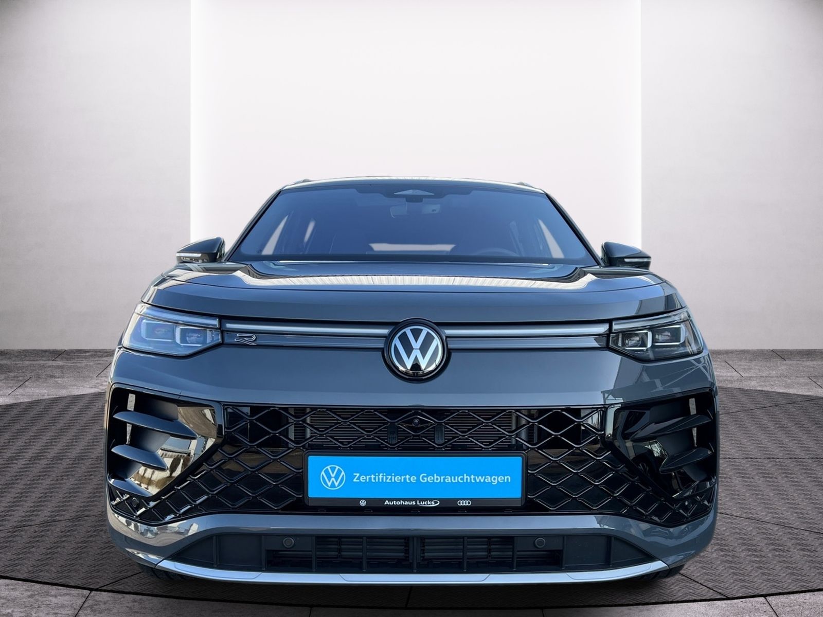 Volkswagen Tayron 2.0 TDI R-Line 4Motion Matrix AHK Pano foto 4