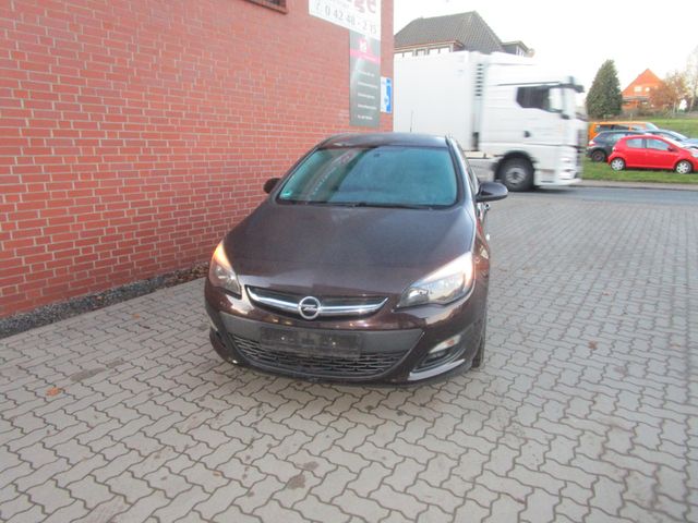 Opel Astra J Sports Tourer Edition