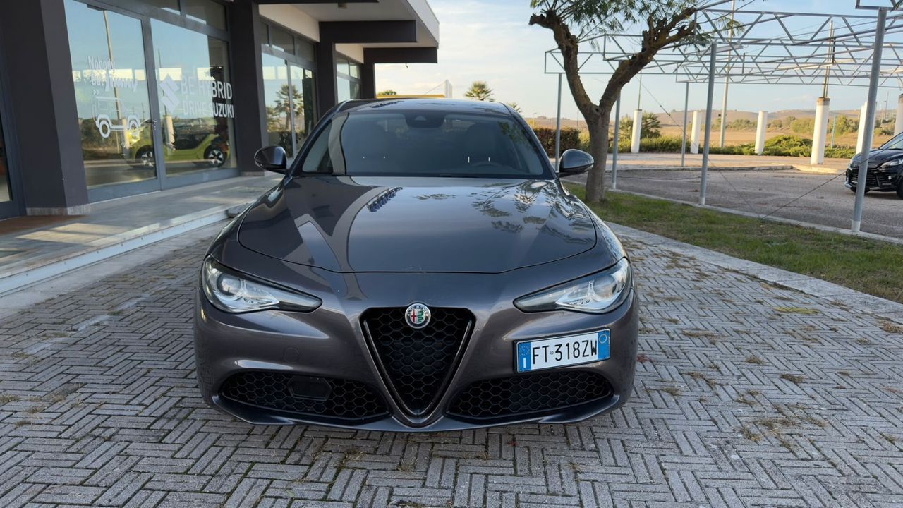 Alfa Romeo Giulia 2.2 Turbodiesel 190 CV MANUALE