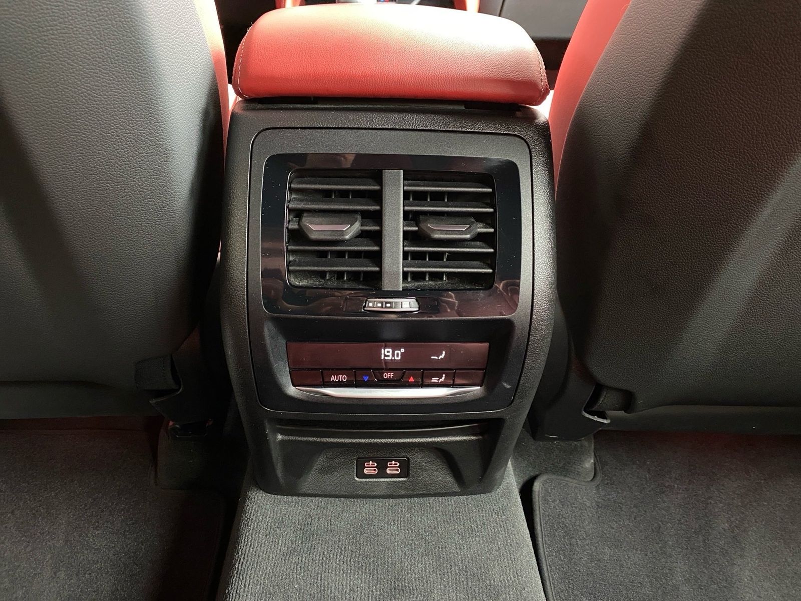 BMW X3 M Competition HUD Pano DA H K 21´´ AHK foto 15