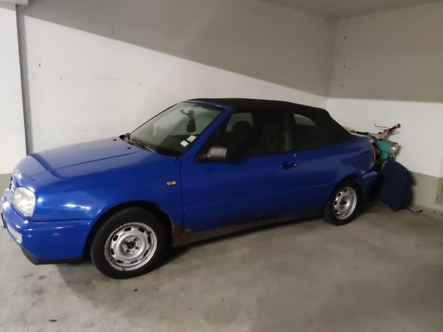 Volkswagen VW Golf Cabrio