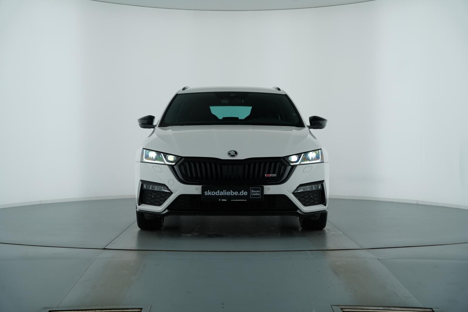 Skoda OCTAVIA COMBI RS 1.4TSI iV DSG MATRIX-LED+SITZHZ imagem 3