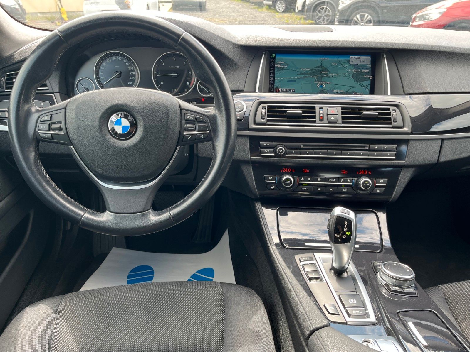 Fahrzeugabbildung BMW 520d Aut. Navi Alarm PDC HiFi Scheckheft SPORTL