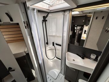 HYMER  ERIBA  HYMERCAR ML-T 580 4x4 Autarkie XL-Bett Leder 5G Premium