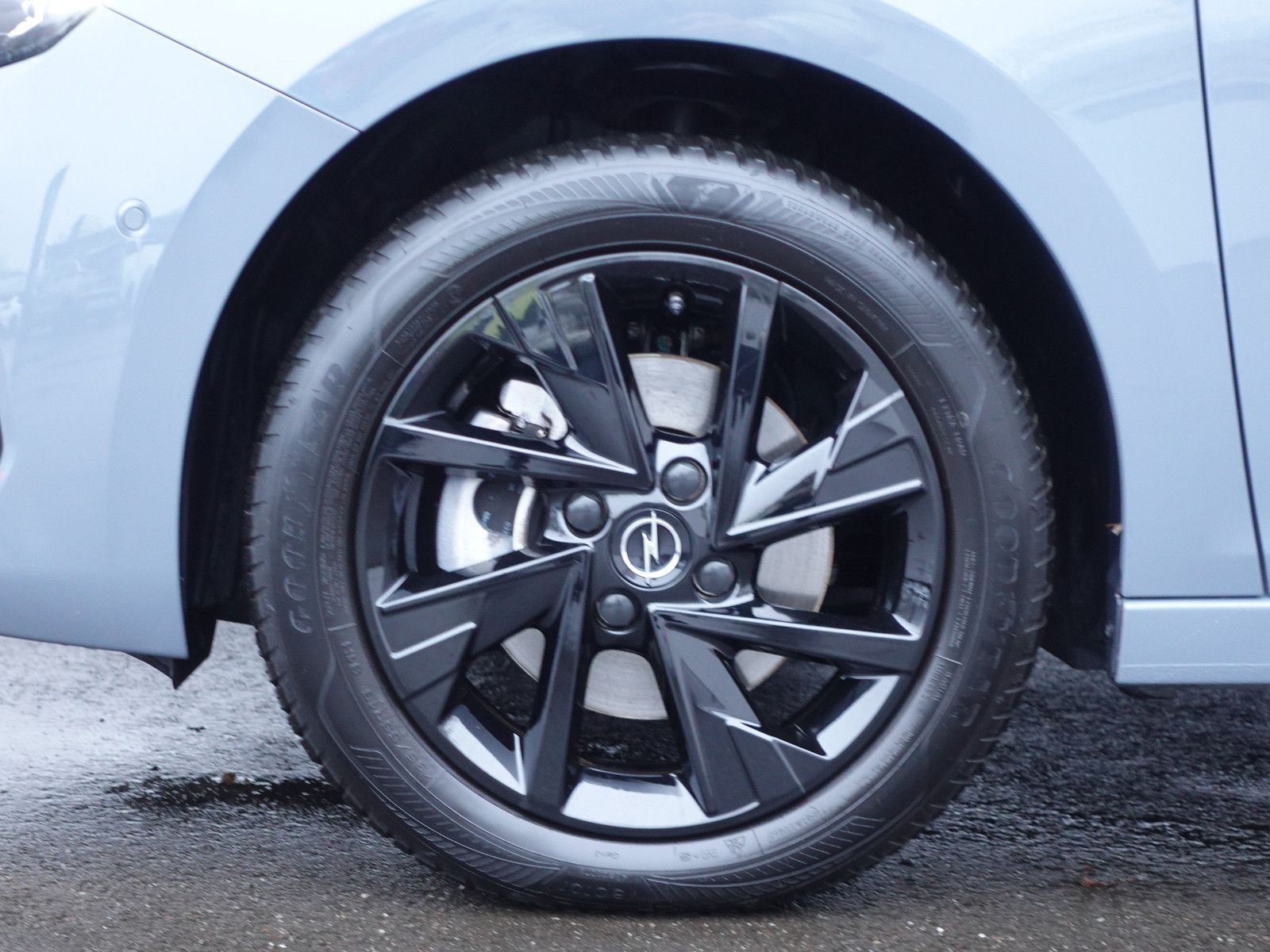 Fahrzeugabbildung Opel Corsa GS 1.2T,MatrixLED,Kamera,Sitzhzg,Allwetter