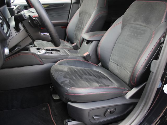 Kuga ST-Line X 4x4*Navi*AHK*LED*Kamera