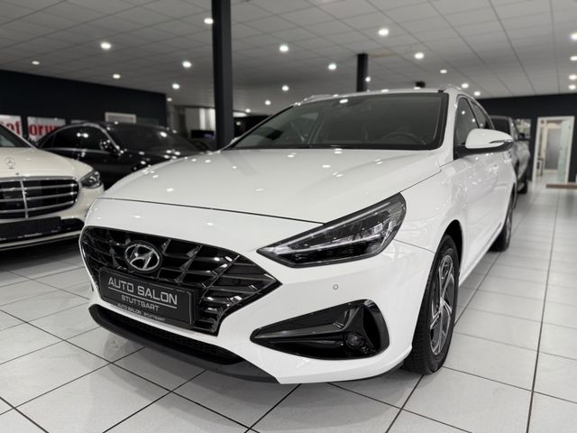 Hyundai i30 cw Edition 30+ *LED*NAVI*CAR-PLAY*R-KAM*MFL*