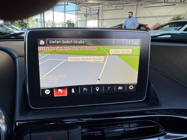 Fahrzeugabbildung Fiat 124 Spider Lusso KEYLESS NAV RFK SHZ DAB