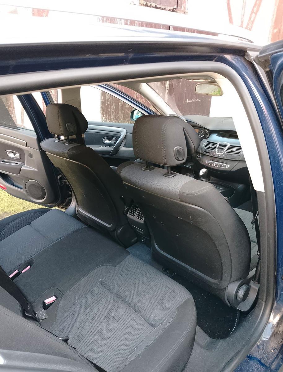 Renault Laguna 2008 — photo 8