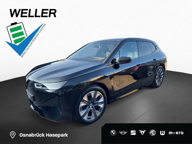 BMW iX xDr40 Sportpaket DAProf PA+ H/K AHK Laser HUD