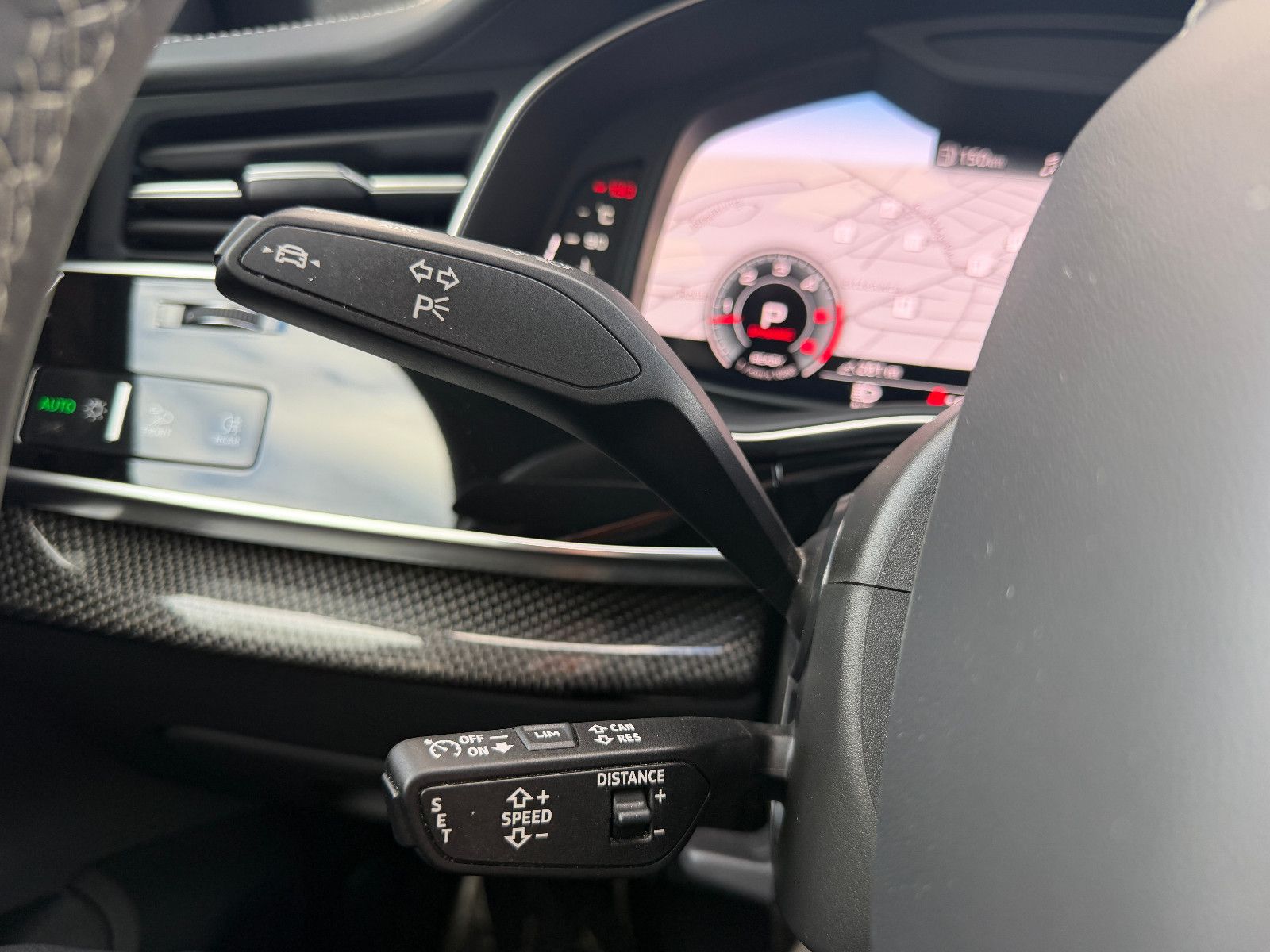 Fahrzeugabbildung Audi Q8 50 TDI Quattro/COMPETITION-PLUS/CARBON/VOLL