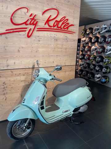 Vespa GTS 125 ABS E5+ // offizielles 2025 Modell