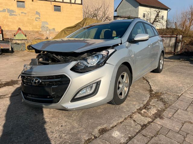 Hyundai i30 1,6 GDI 135 PS