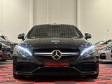 Mercedes-Benz C63s AMG/LED/KEYLESS/BURM/MEMORY - Mercedes-Benz C 63 AMG: Schwarz, Coupe
