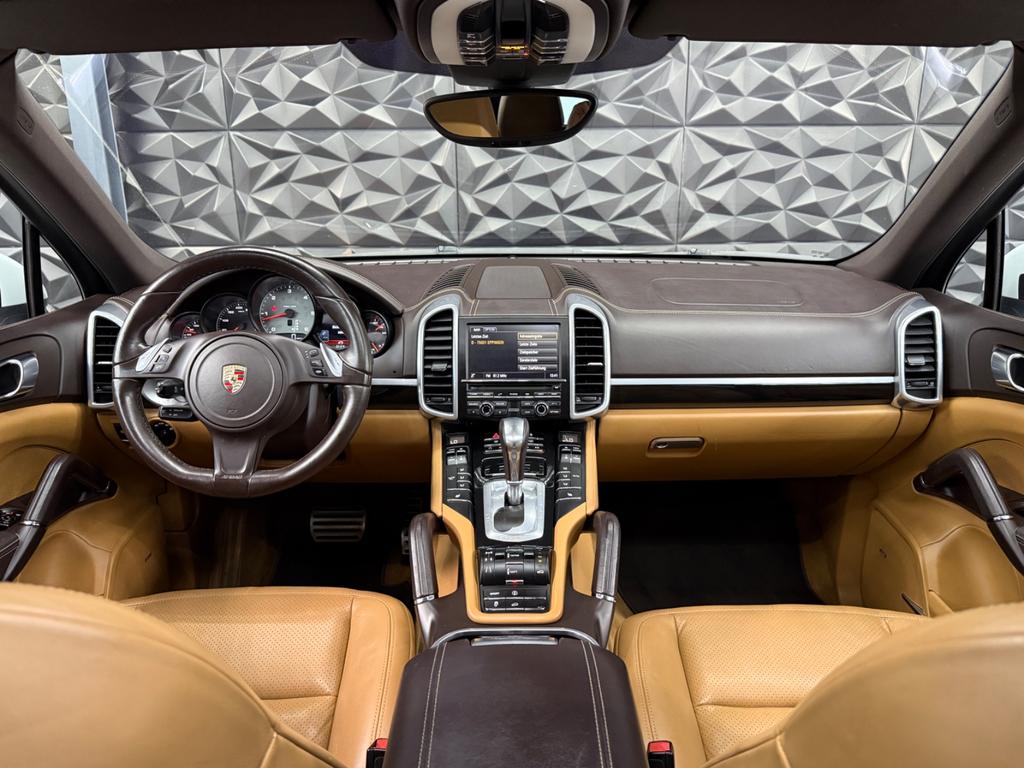 Porsche Cayenne S Diesel 4.2 V8, Foto 9 von 50