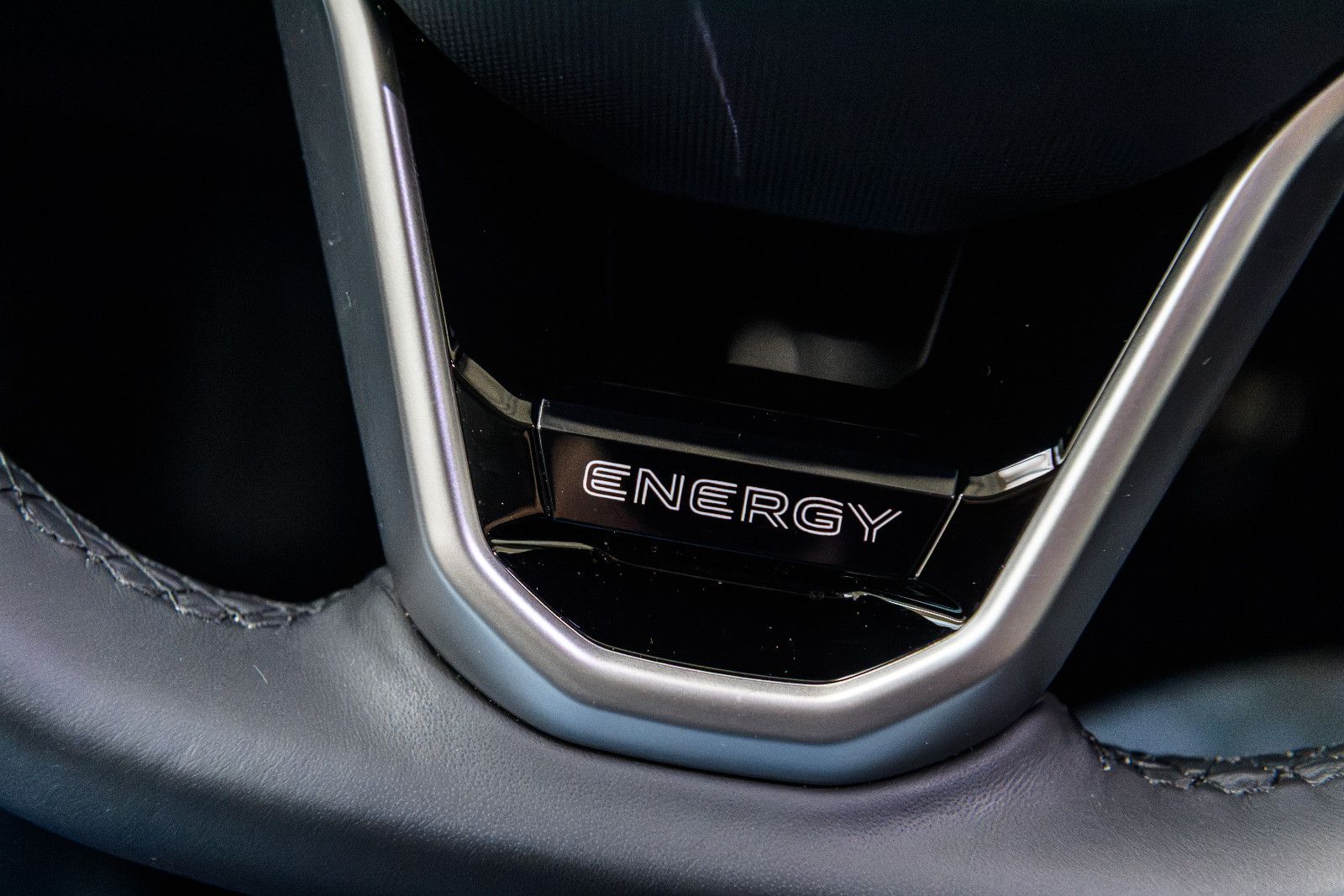 Fahrzeugabbildung Volkswagen T-Cross 1.0 TSI DSG 85 kW Energy+AHK+Kamera+Navi