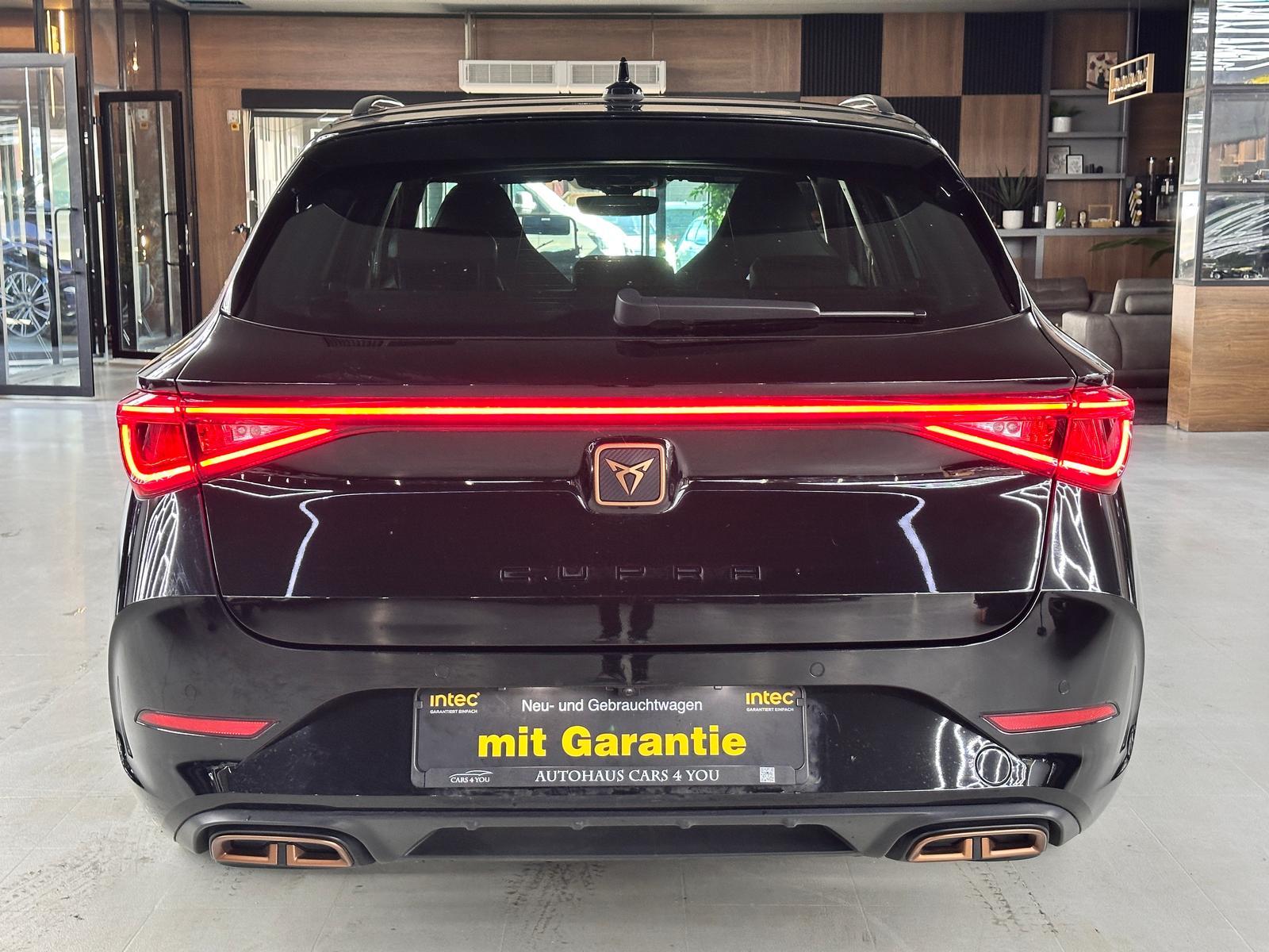 CUPRA LEON SPORTSTOURER E-HYBRID 204ch DSG - ATTELAGE PIVOTANT - COCKPIT NUMÉRIQUE - ACC - CAMÉRA DE RECUL - SIÈGES CHAUFFANTS