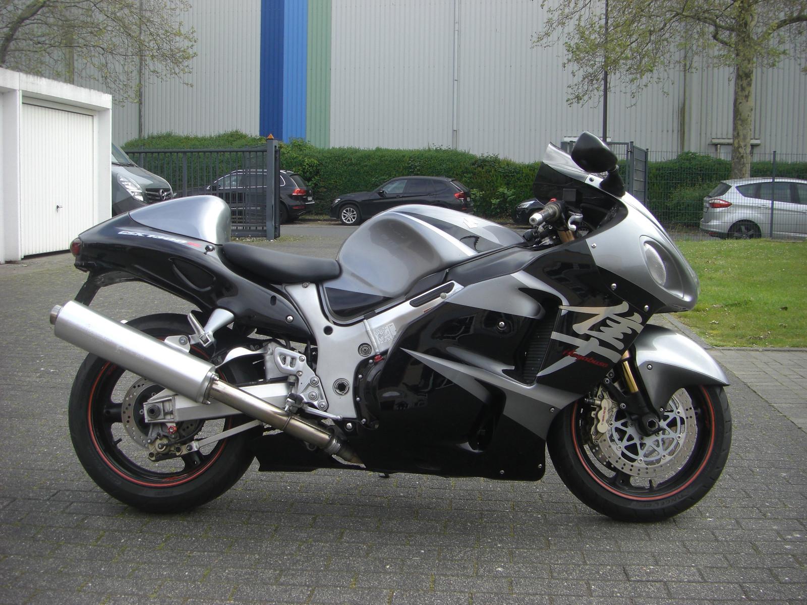 Suzuki GSX 1300 R HAYABUSA