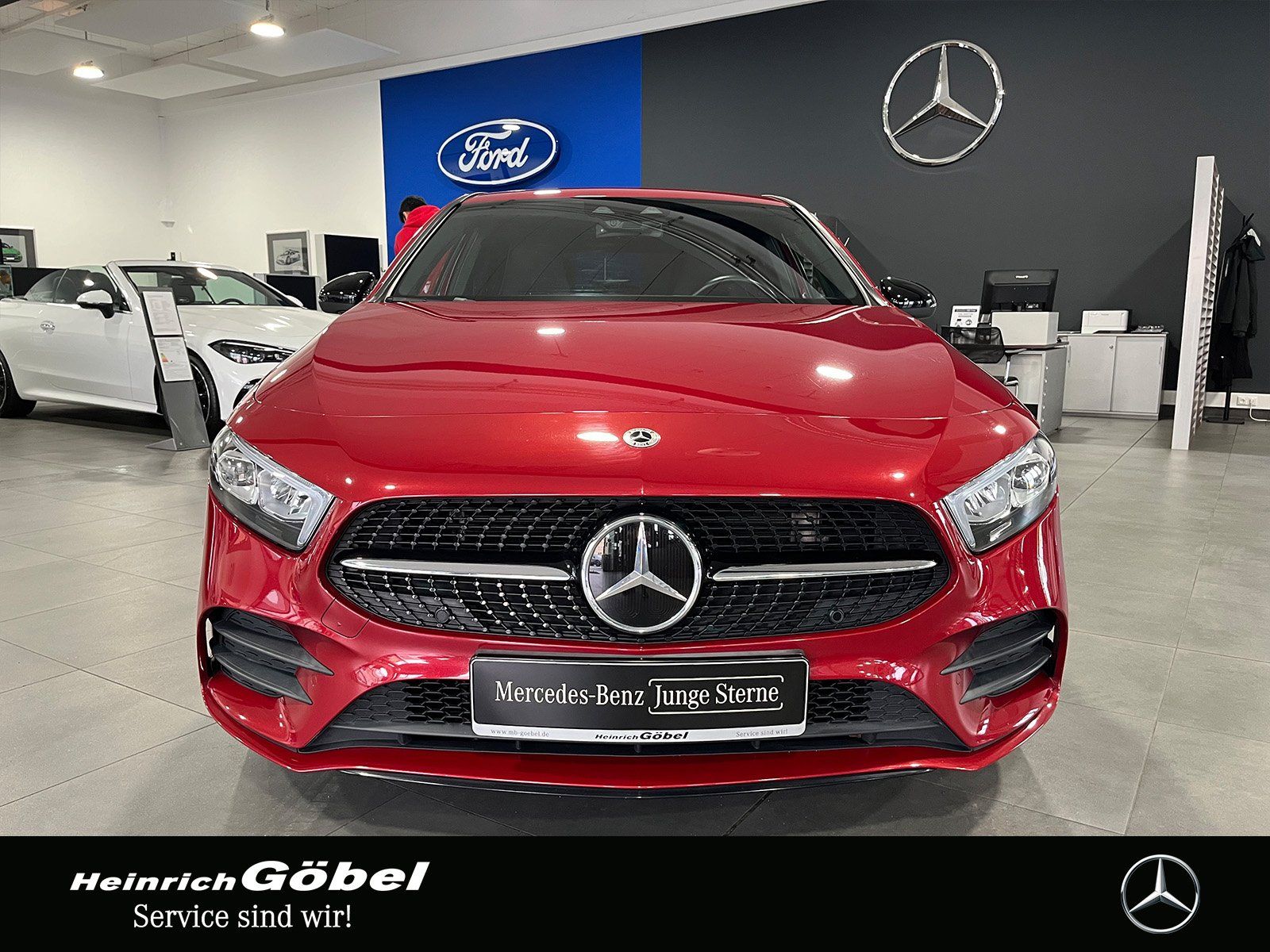Fahrzeugabbildung Mercedes-Benz A 250 4M AMG+KAMERA+FAHRASSIST-P.+NIGHT+CARPLAY