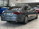 Mercedes-Benz C 180 AMG Line *360°CAM*PANO*AMBIENTE*SHZ*TOTW* - Mercedes-Benz C 180: Panorama-Dach
