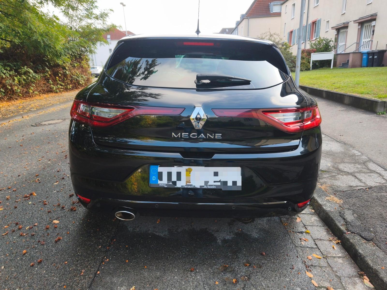 Renault Megane ENERGY TCe 165 EDC Bose Edition Bose ...