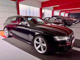 Audi RS4 Avant 4.2 FSI quattro Navi MMi Carbon Rotor - Audi RS4 mit Benzin-Antrieb
