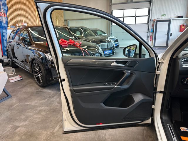 MYAUTOCENTER – Gebraucht- und Jahreswagen mit Werkstattservice in Pfaffenhofen Volkswagen Tiguan *Highline*4Motion*Leder*AHK*LED*