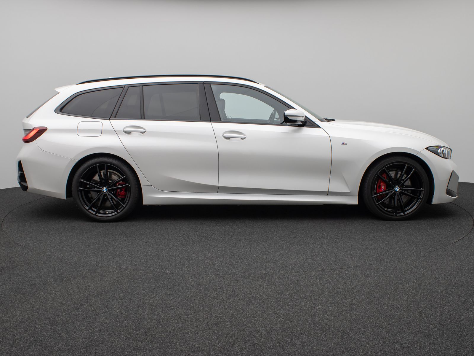 Fahrzeugabbildung BMW 320d M Sport Pro DAB H/K Fernlichtassist 19Zoll