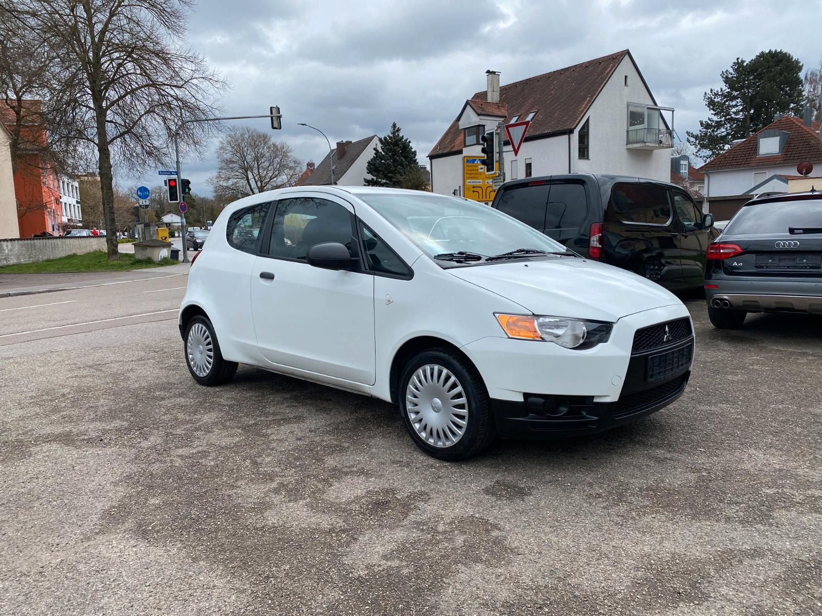 Mitsubishi Colt   1.Hand/Klima/Mits. Scheckheft/Tüv neu