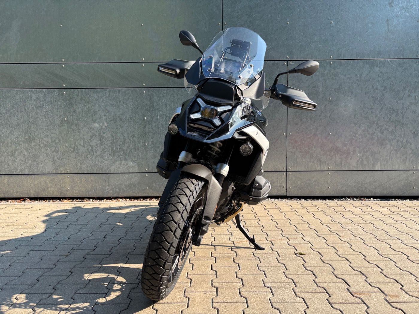 Fahrzeugabbildung BMW R 1300 GS Triple Black ASA inkl. Zubehörgutschei