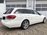 Mercedes-Benz E 500 T ELEGANCE ELEGANCE - Mercedes-Benz E 500: Kombi