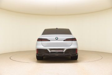 BMW 740 - 3