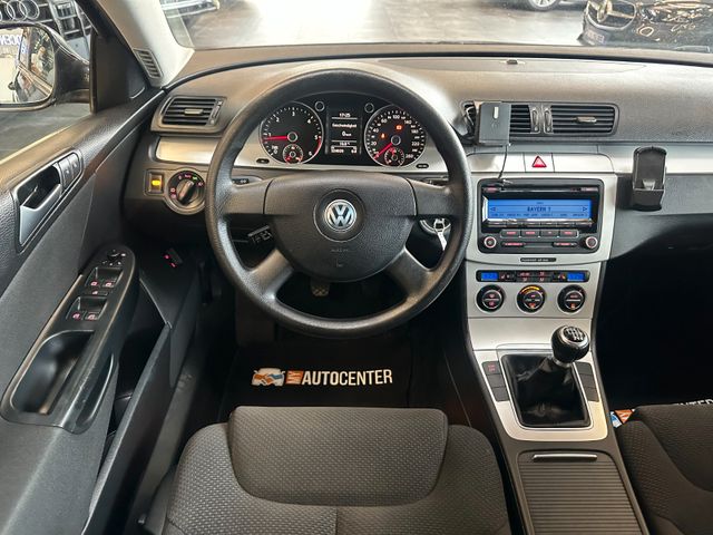 Volkswagen Passat Variant *TEMPO*KLIMA*SZHZ*