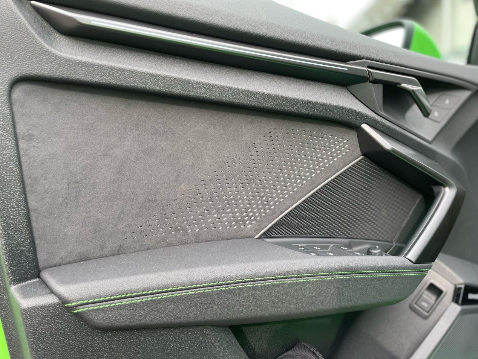 Fahrzeugabbildung Audi RS3 SB Facelift |Matrix|ACC|Sonos|RS-Schalen|HUD