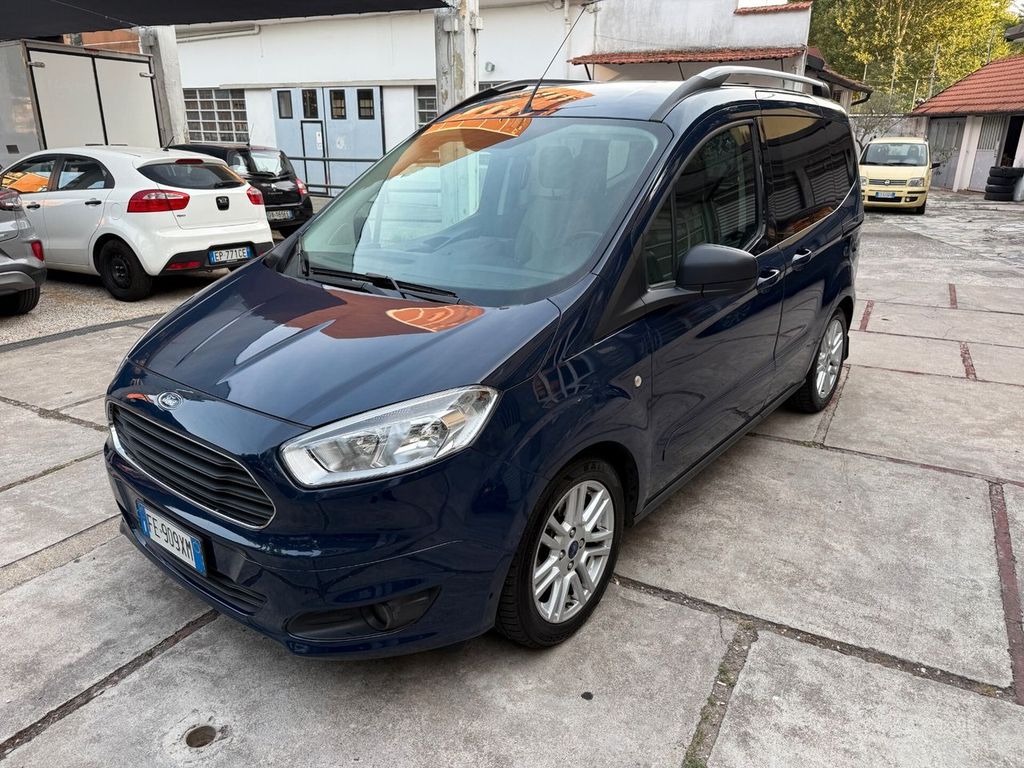 Image of Ford Tourneo Courier