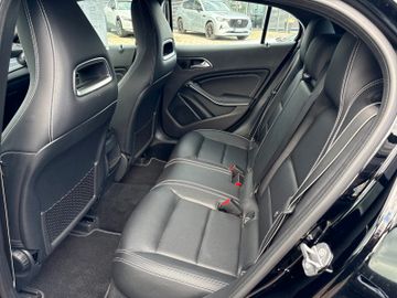 Mercedes GLA 200 - 6