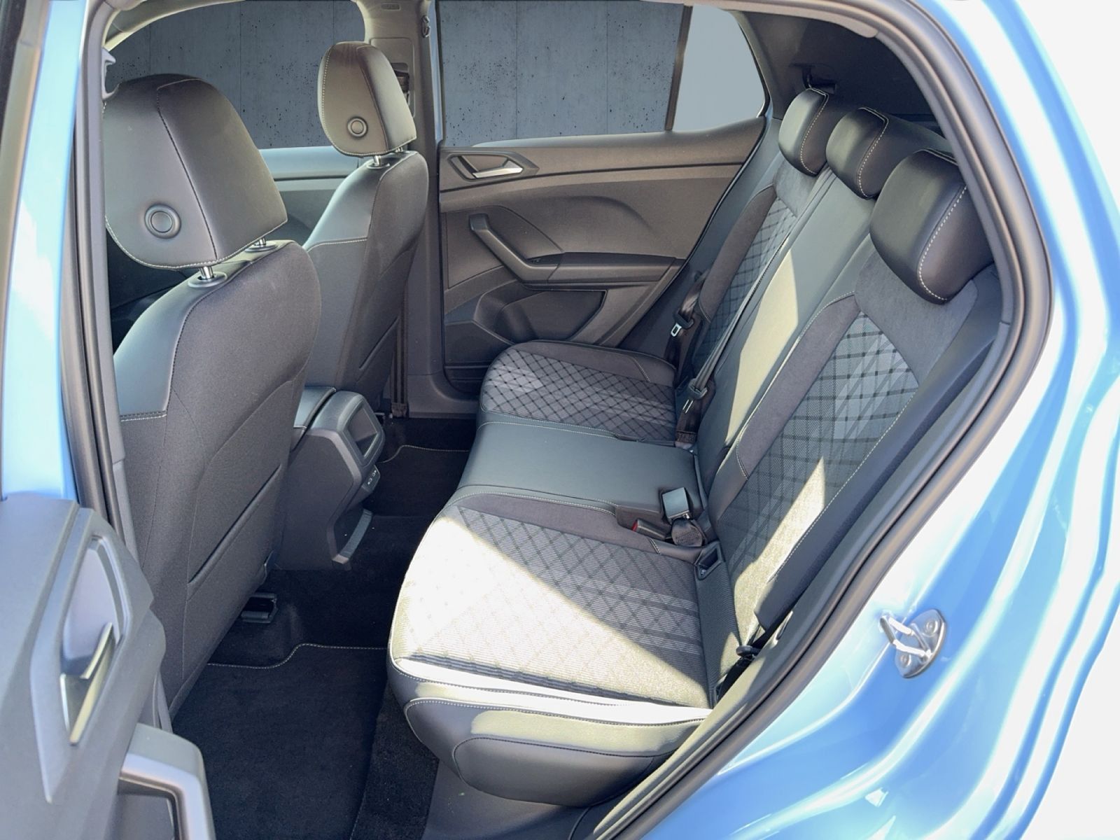 Volkswagen T-Cross - Bild 12