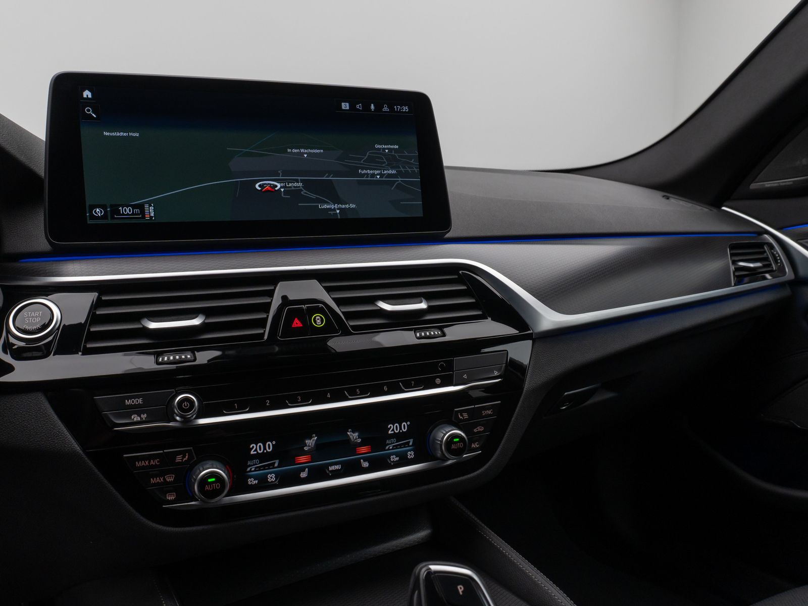 Fahrzeugabbildung BMW 530d xD M Sport Laser HUD DAB H/K ACC AHK Komfor