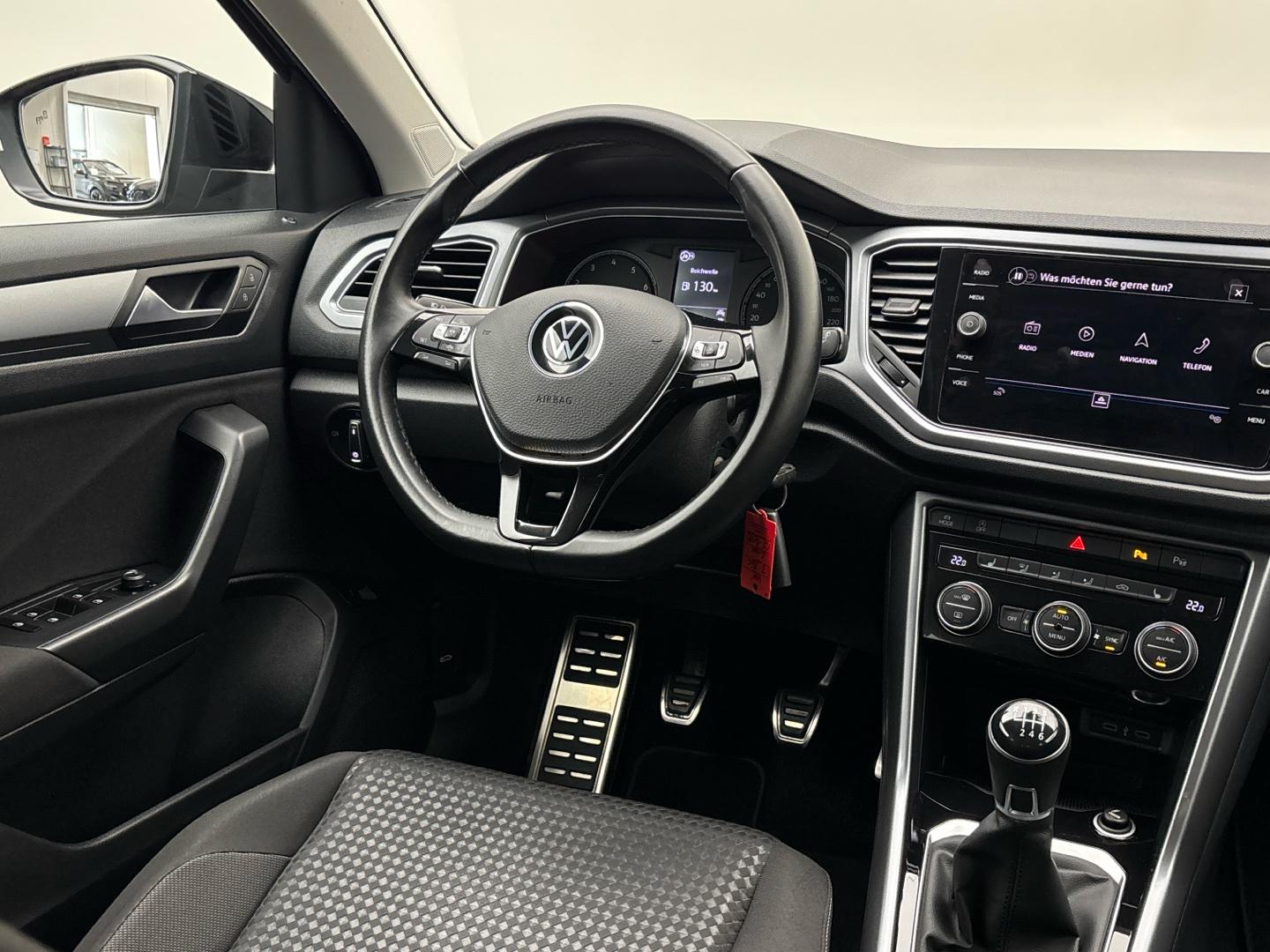 Volkswagen T-Roc Style 1.5 TSI CarPlay LED AHK Kamera Navi, миниатюра 8