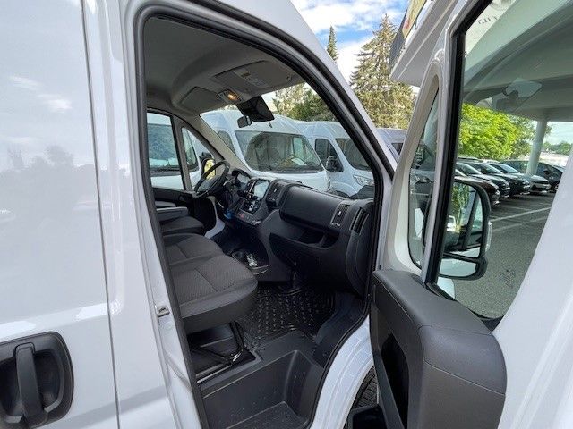 Movano Kasten Edition 2.2 Cargo 3,5t L2H2 140 PS