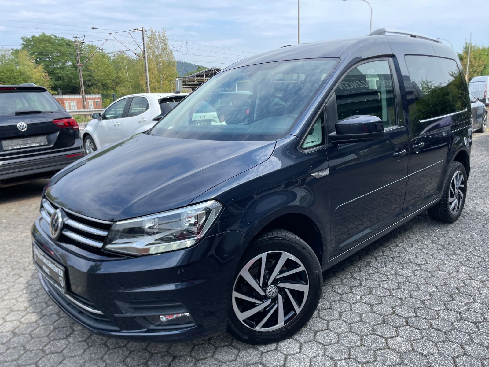 Volkswagen Caddy - 1